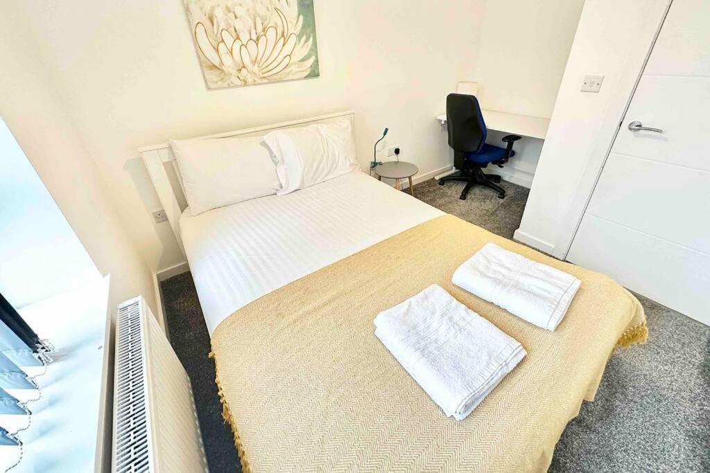 Paradigm House, Stunning 2-Bedroom Apartment 1, Free Parking, อ็อกซ์ฟอร์ด ภายนอก รูปภาพ